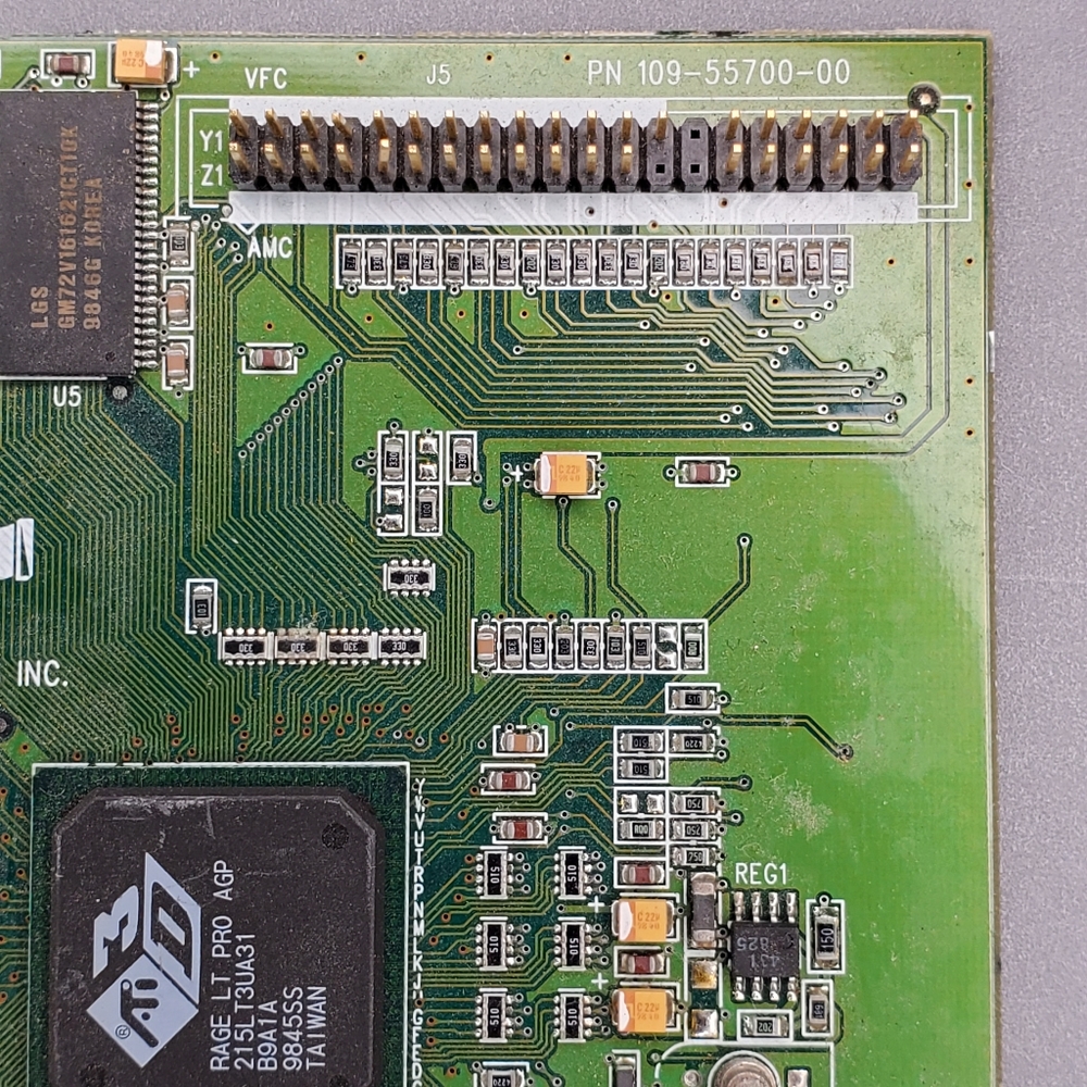 Compaq Presario Graphics Card - Picture 4 of 9